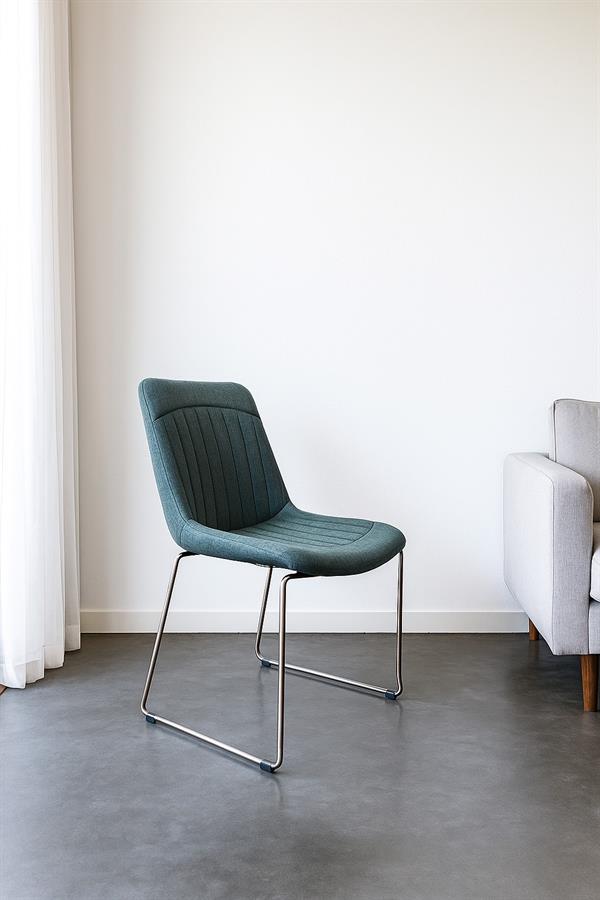 Silla Cordoba Base Trineo Pintada